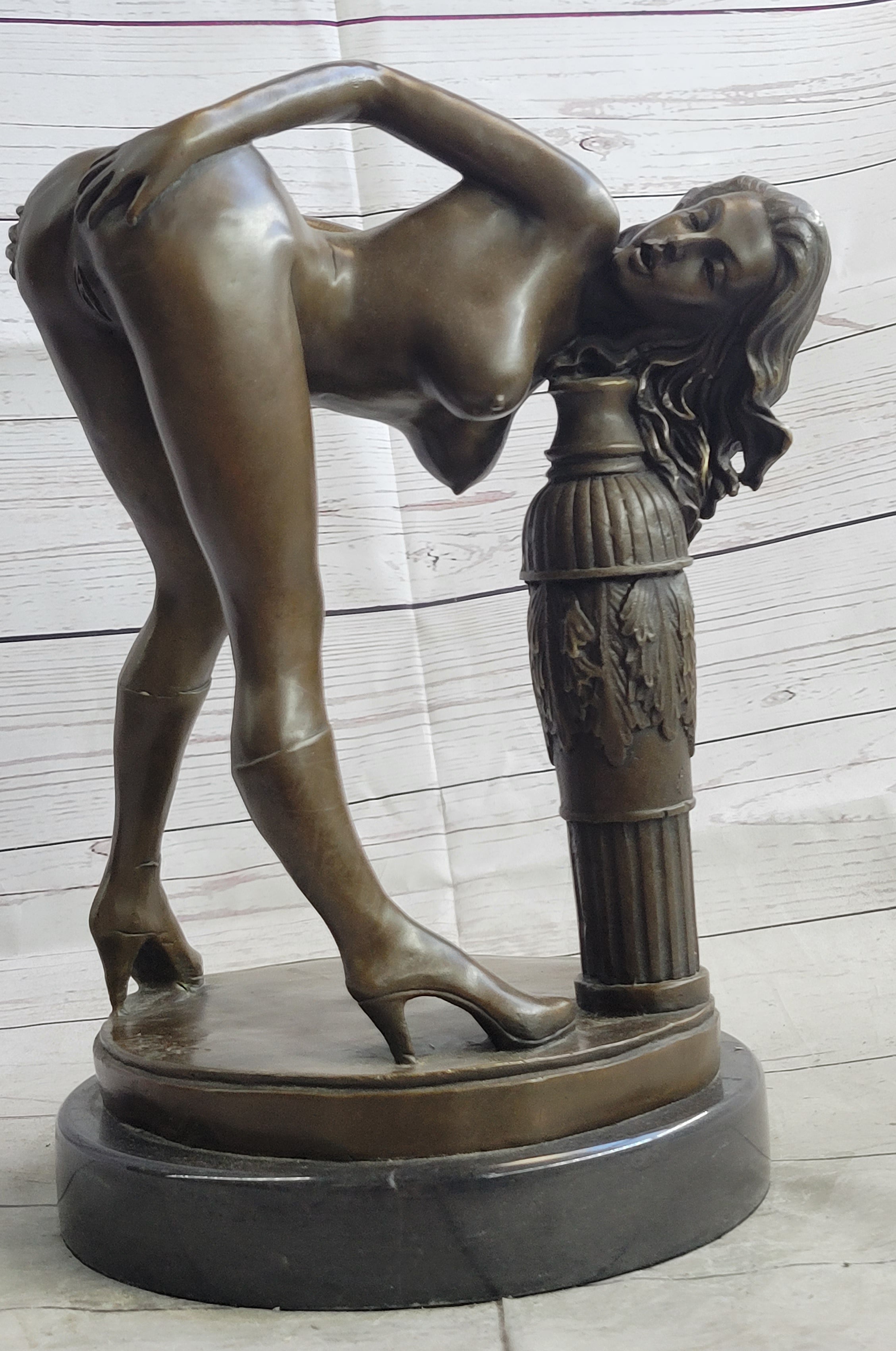 Erotic Nude Art Girl Bending Over Exposing Herself Bronze Sculpture Statue Figure