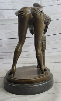 Erotic Nude Art Girl Bending Over Exposing Herself Bronze Sculpture Statue Figure