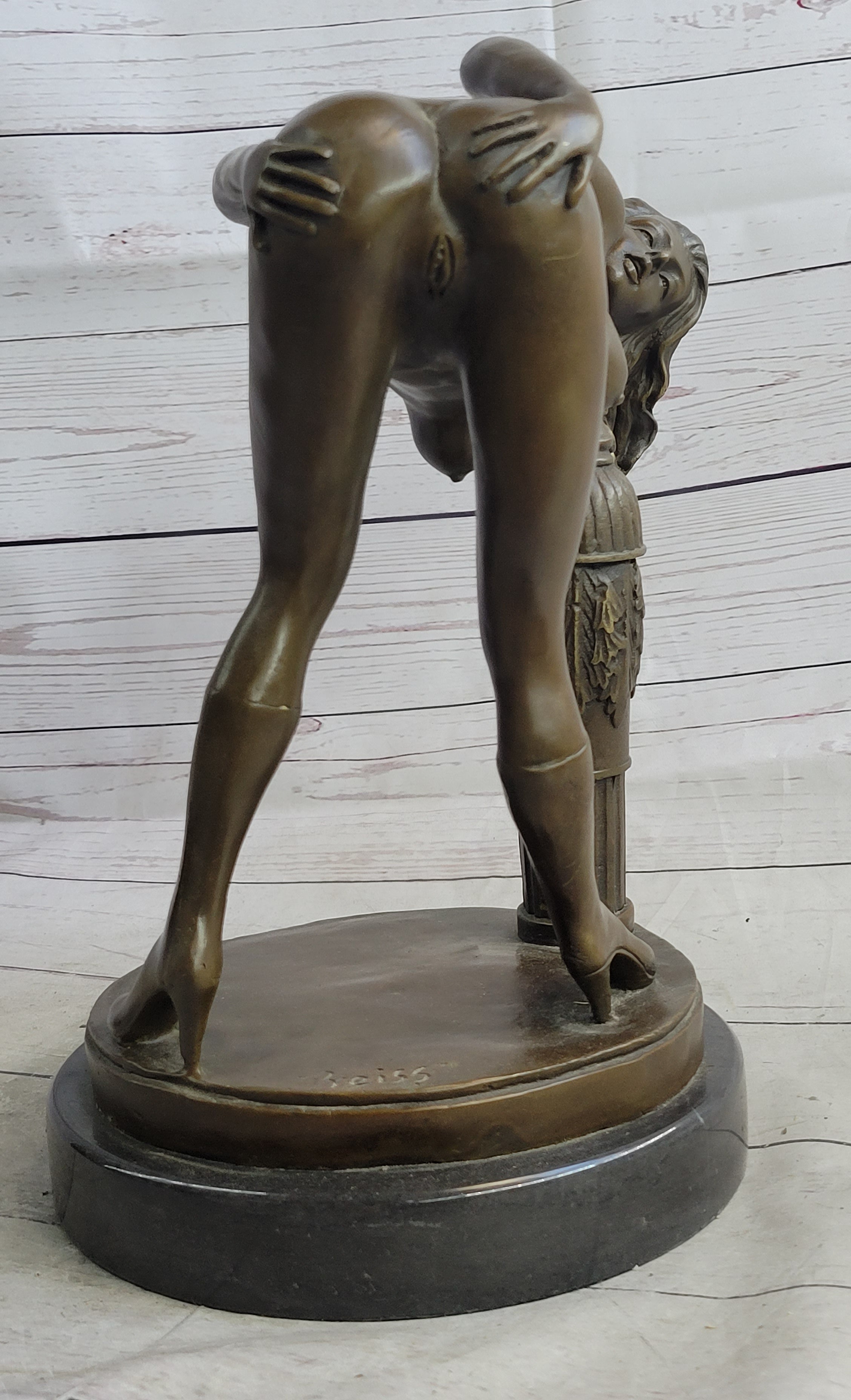 Erotic Nude Art Girl Bending Over Exposing Herself Bronze Sculpture Statue Figure