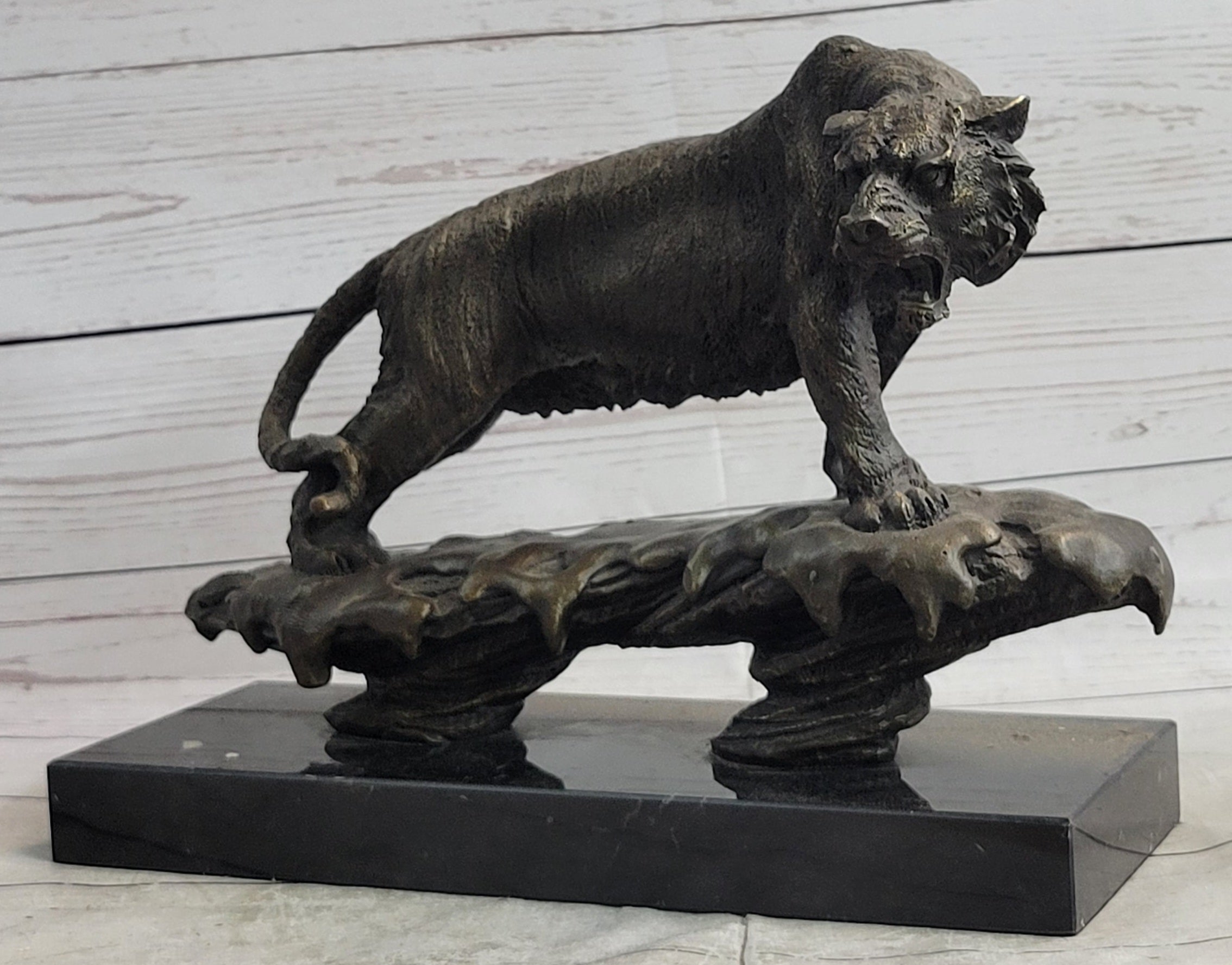 Bronze Tiger Sculpture on Marble Base – Fierce Big Cat