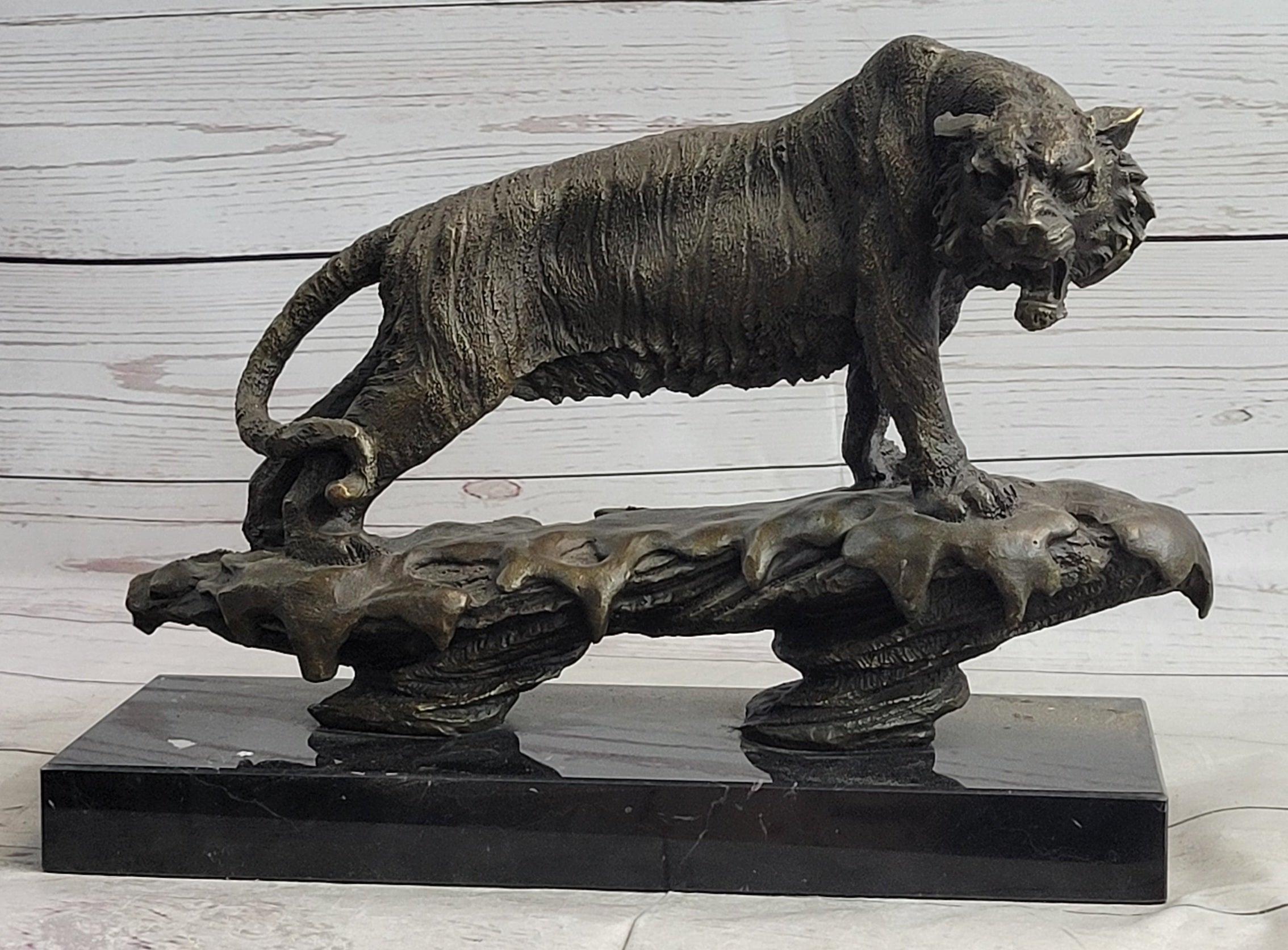 Bronze Tiger Sculpture on Marble Base – Fierce Big Cat