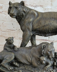 Hot Cast Bronze Tiger Family Sculpture Wildlife Art
