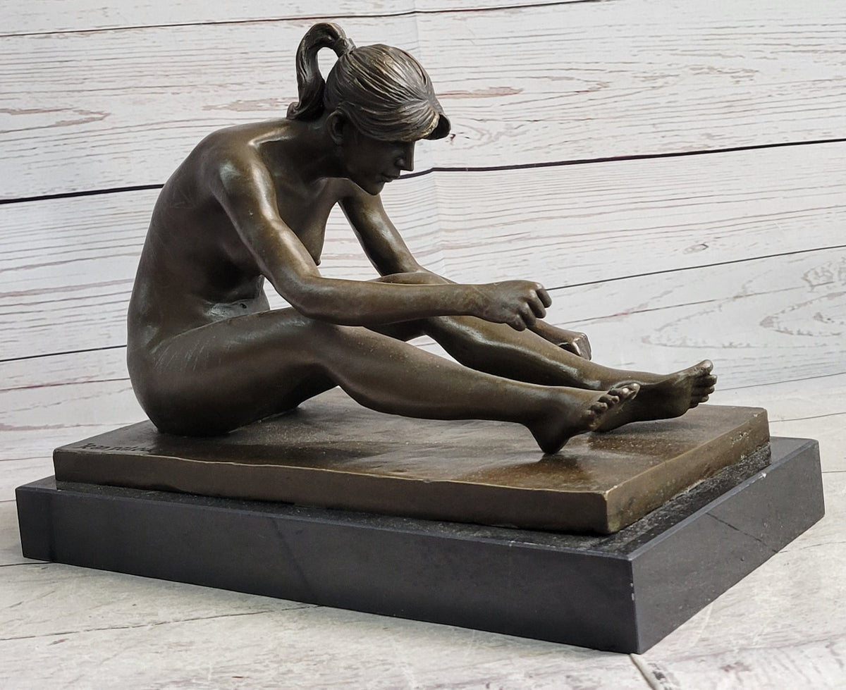 Nude Female Figure Classical Beauty Hot Cast Bronze Sculpture Signed