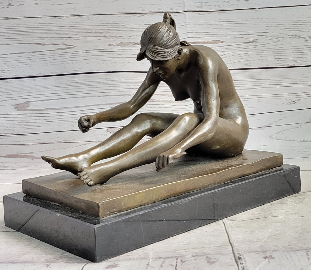 Nude Female Figure Classical Beauty Hot Cast Bronze Sculpture Signed
