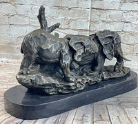 Hot Cast Bronze Sculpture of Two Elephants on Marble Base