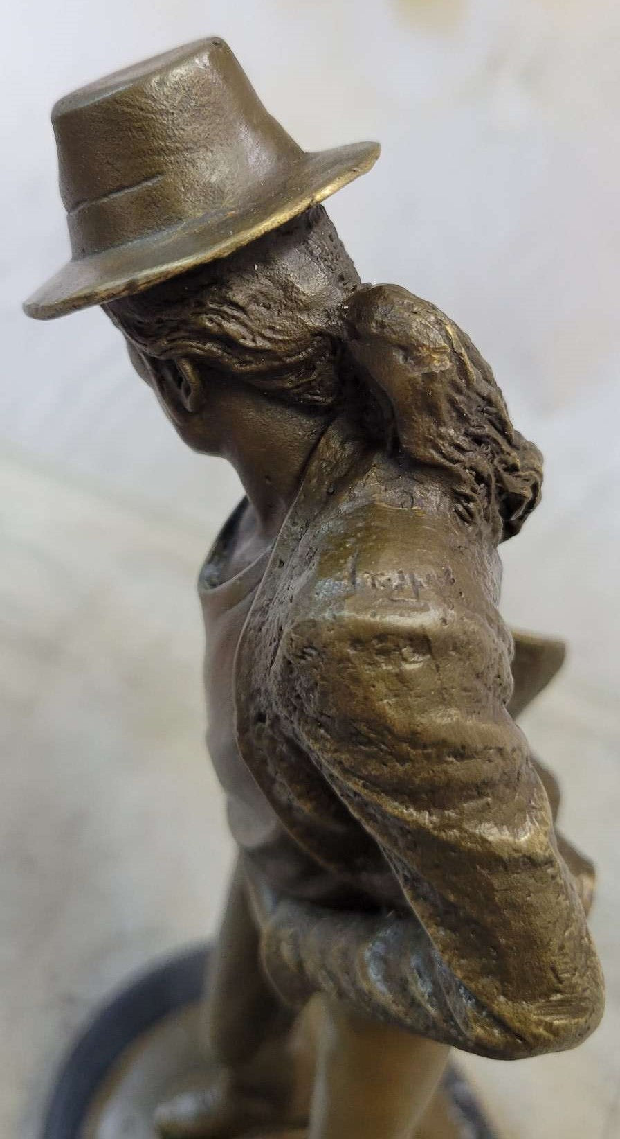 Smooth Criminal Michael Jackson Bronze Metal Figure Sculpture