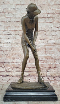 Bronze Female Golfer Sculpture – Lady Putting on Marble Base