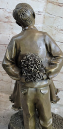 Young Romance Couple First Kiss Anniversary Wedding Bronze
