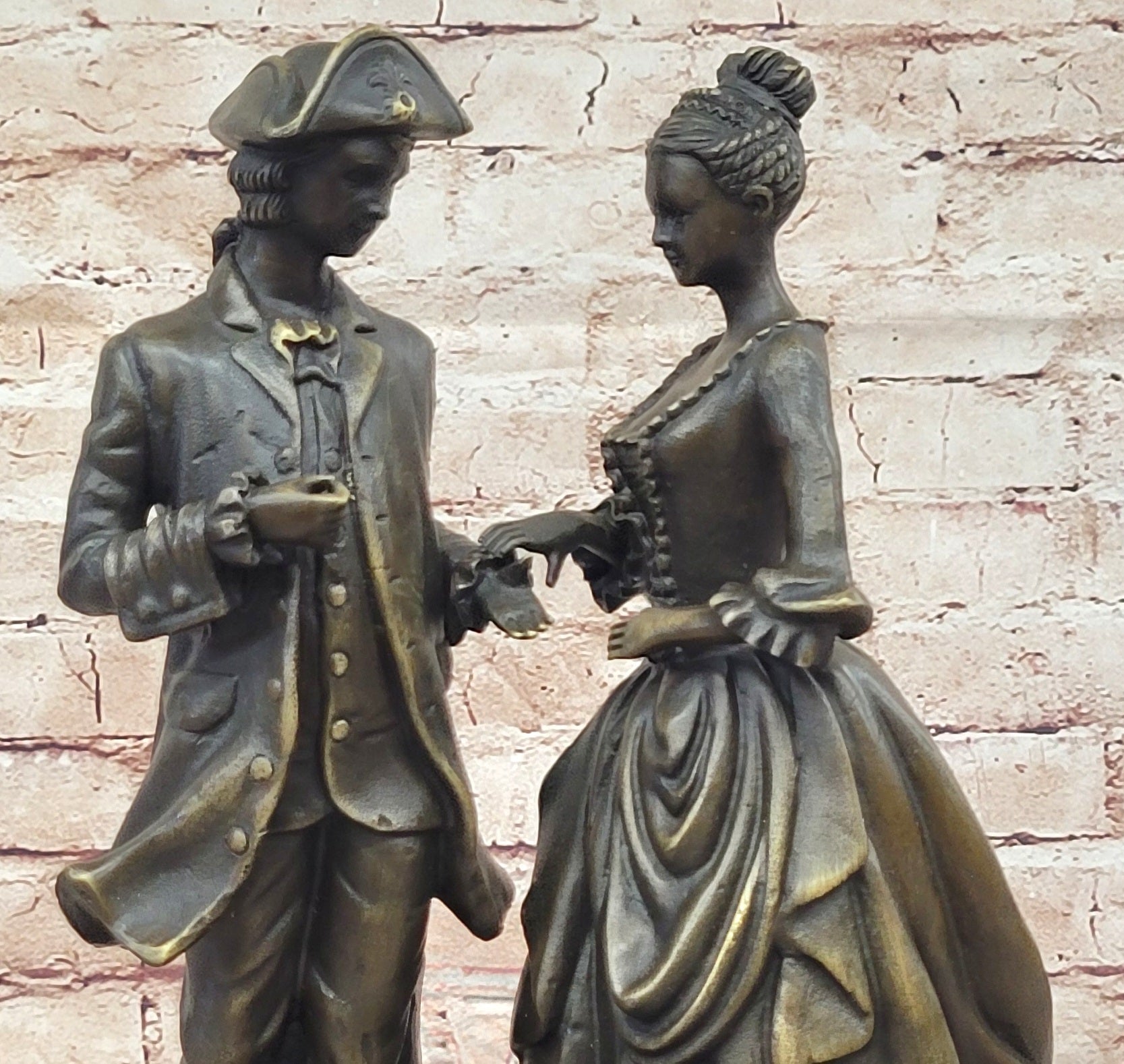 Romantic Scene Between British Officer Lord & Lady - Bronze