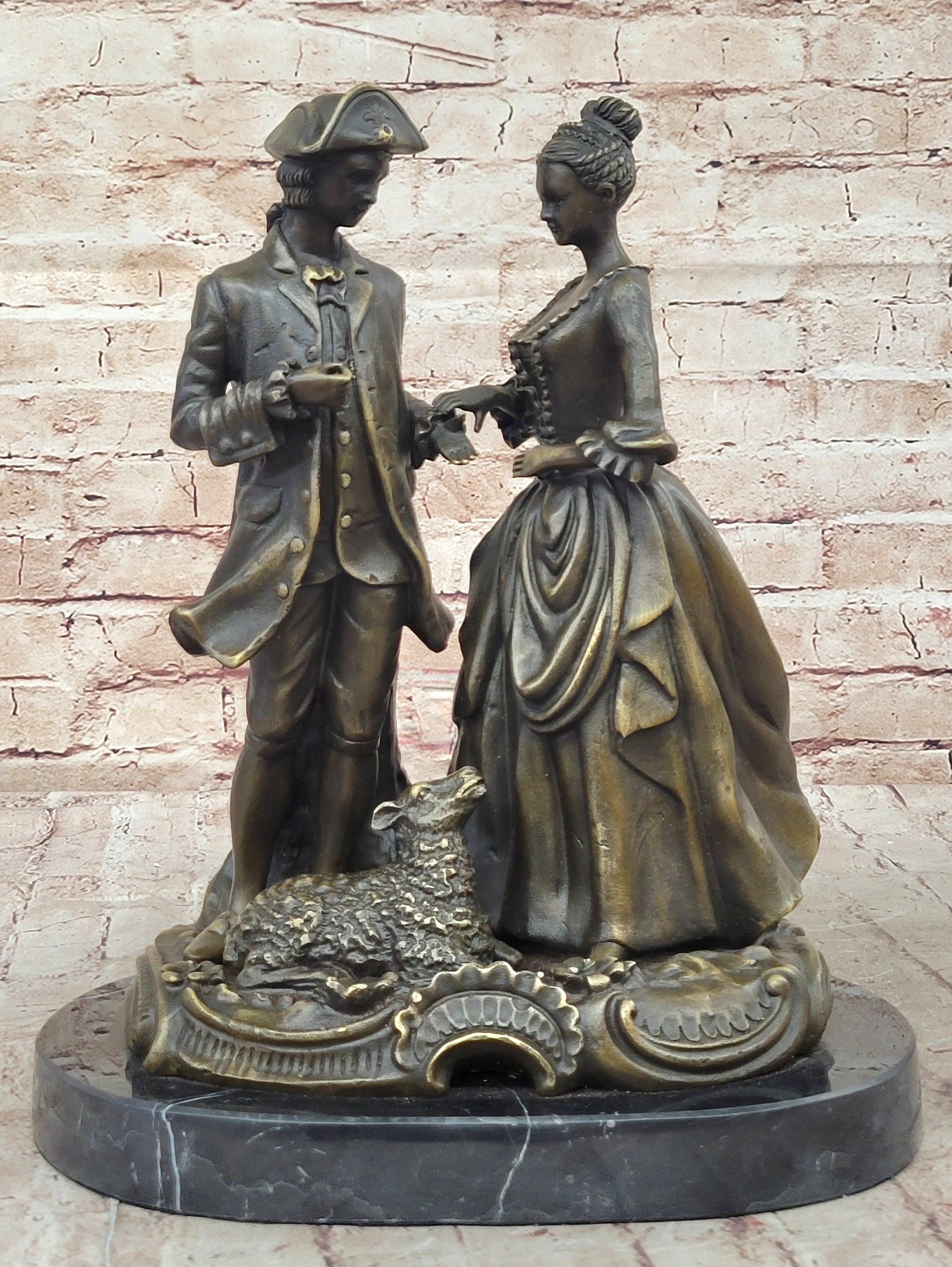 Romantic Scene Between British Officer Lord & Lady - Bronze