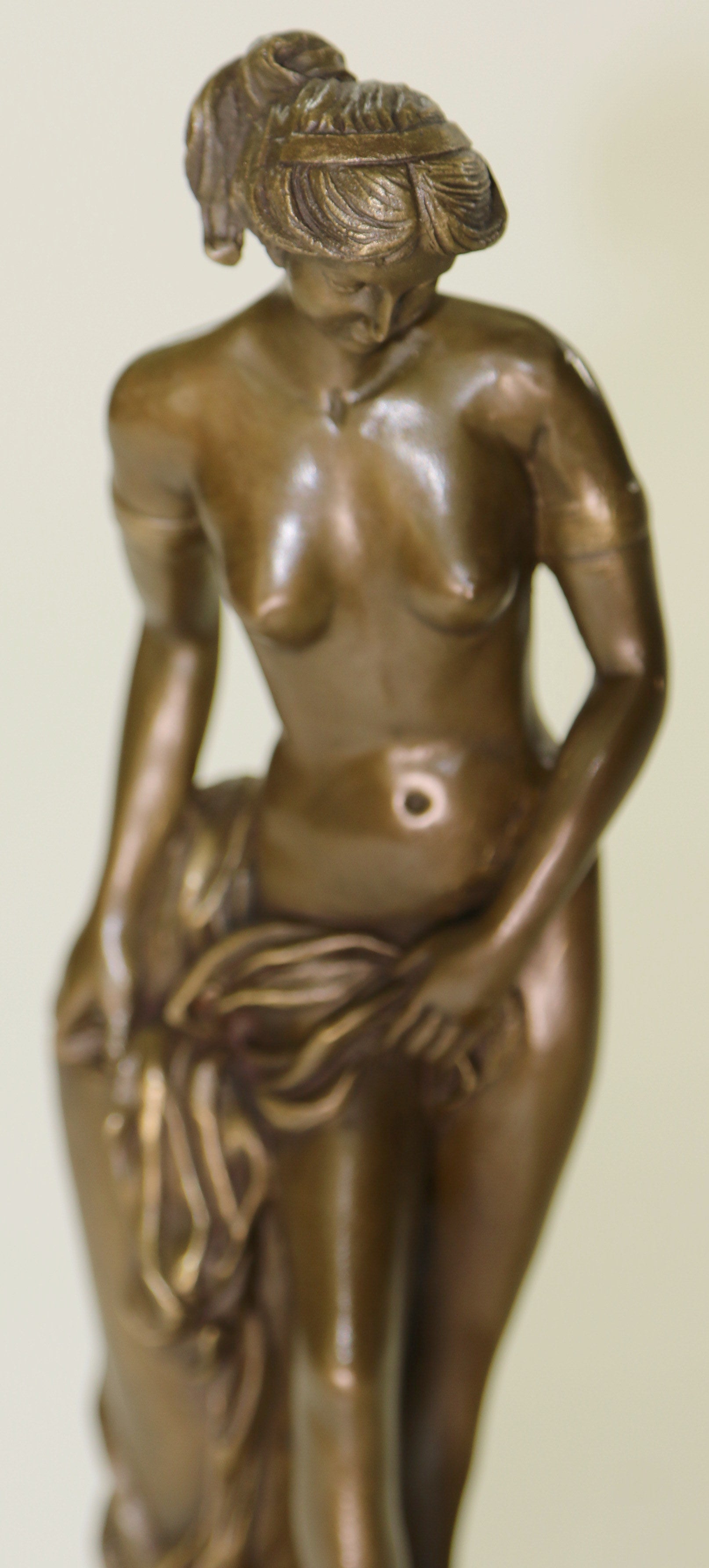 Art Deco/Nouveau Artwork Nude Woman Female Bronze Sculpture